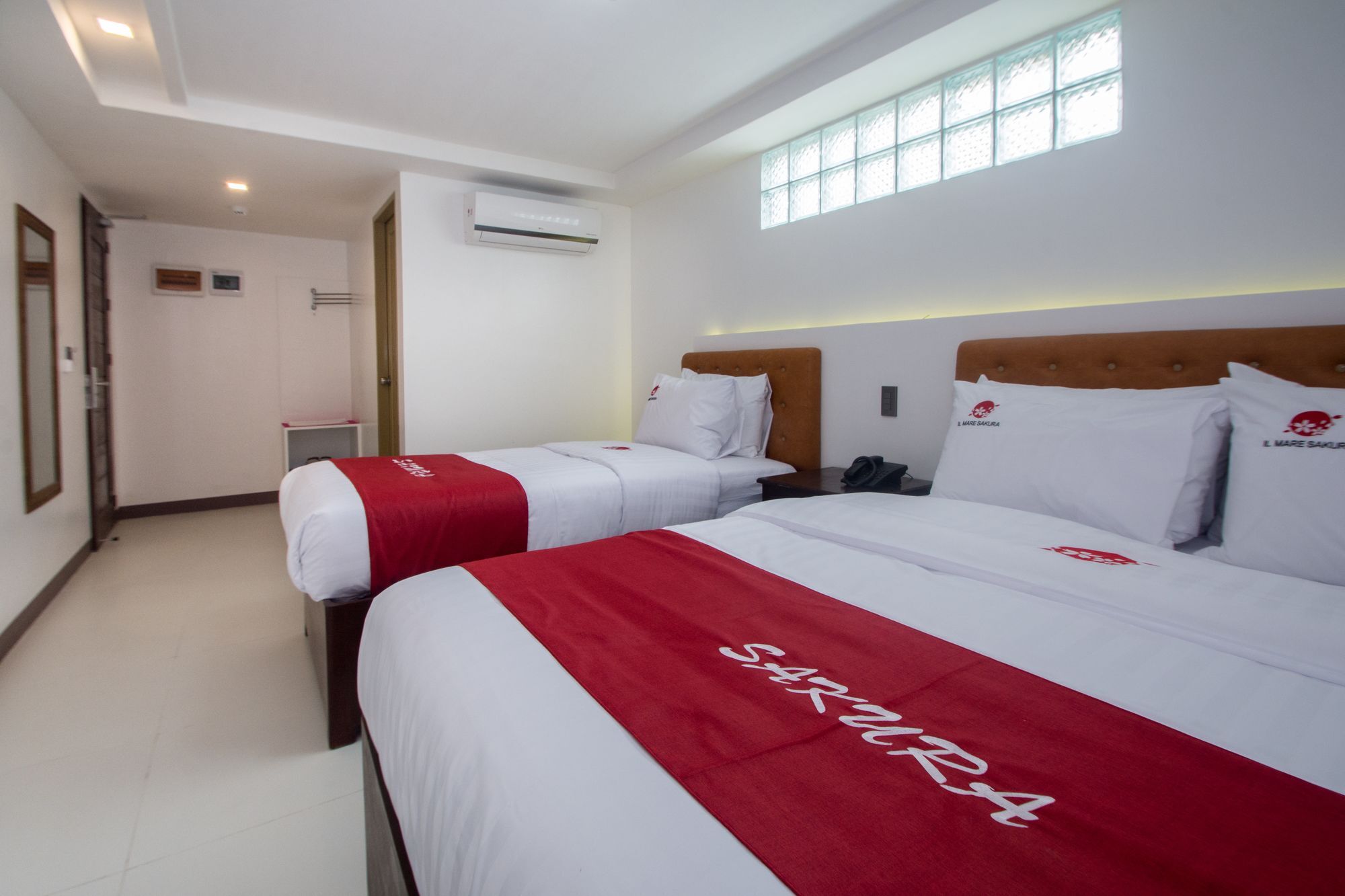 Il Mare Sakura Resort Boracay Balabag  Exterior foto